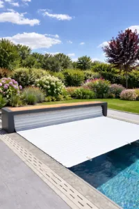 bench rolenta prekrivka za bazen