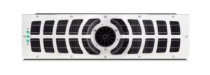 Prednja strana serverskog uređaja sa ventilatorom